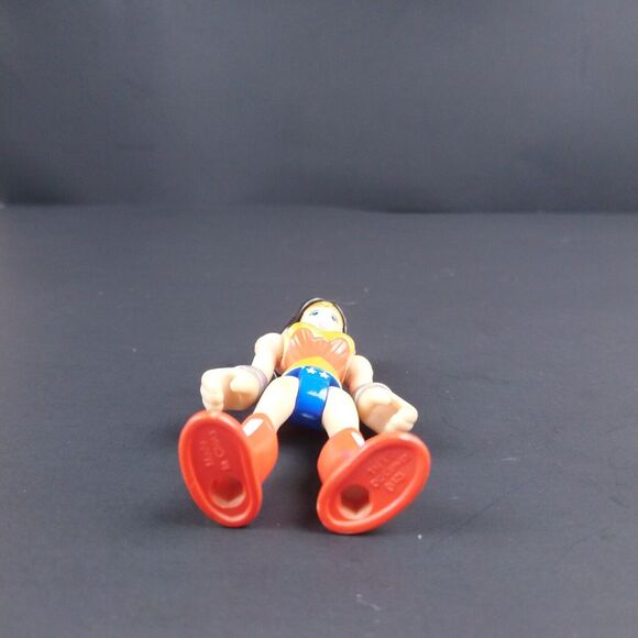 Fisher Price Imaginext DC Super Friends Wonder Woman Action Figure - Picture 5 of 5